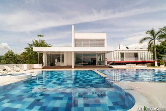 Increíble Villa hasta 60 personas - Finca en Melgar, Tolima